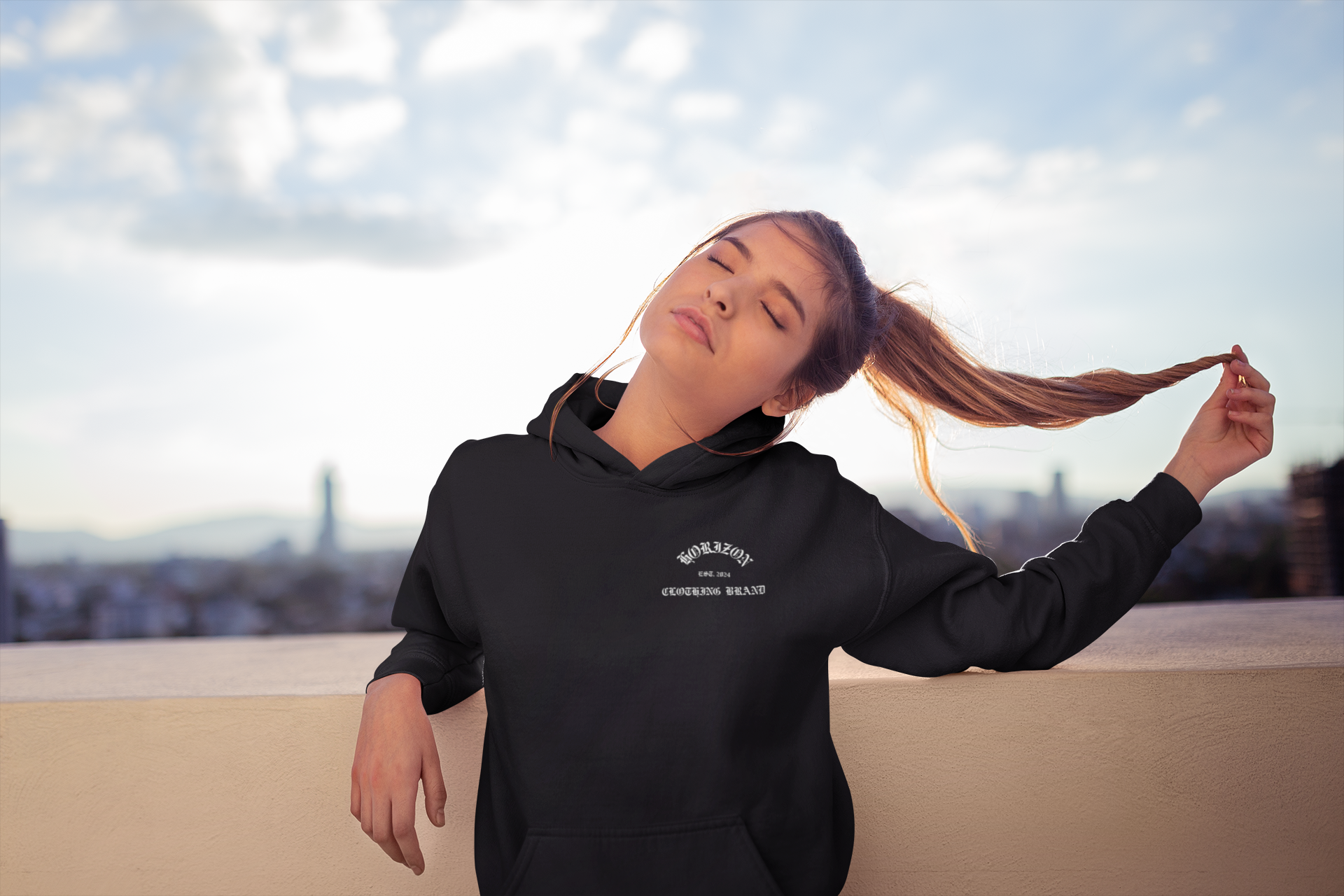 WOMEN HOODIES & SWEATSHIRTS